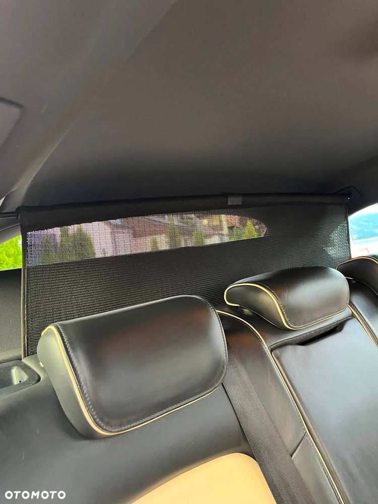 Audi A4 Avant 2.0 TDI - 11