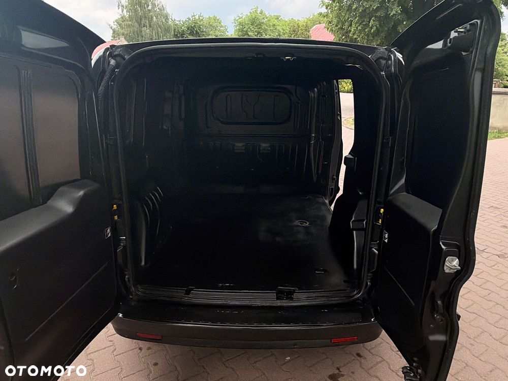 Opel Combo - 29