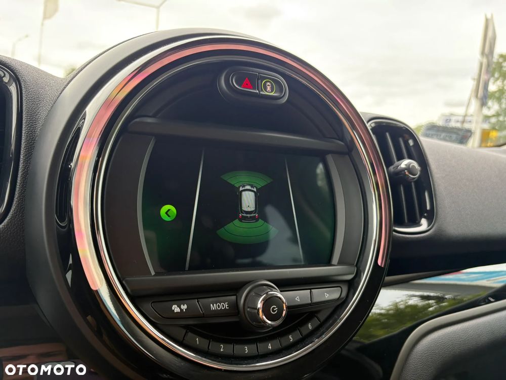 MINI Countryman Cooper SE ALL4 - 16