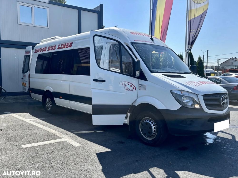 Mercedes-Benz Sprinter - 1