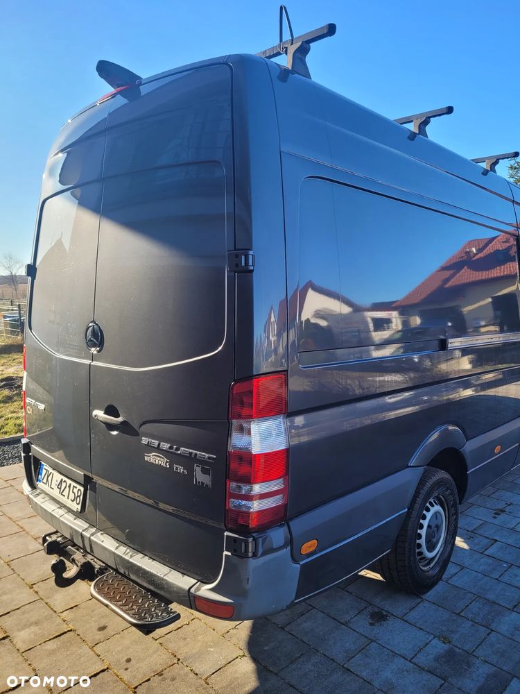 Mercedes-Benz Sprinter - 15