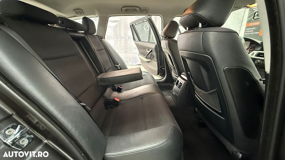 BMW Seria 3 318i Edition Sport - 9