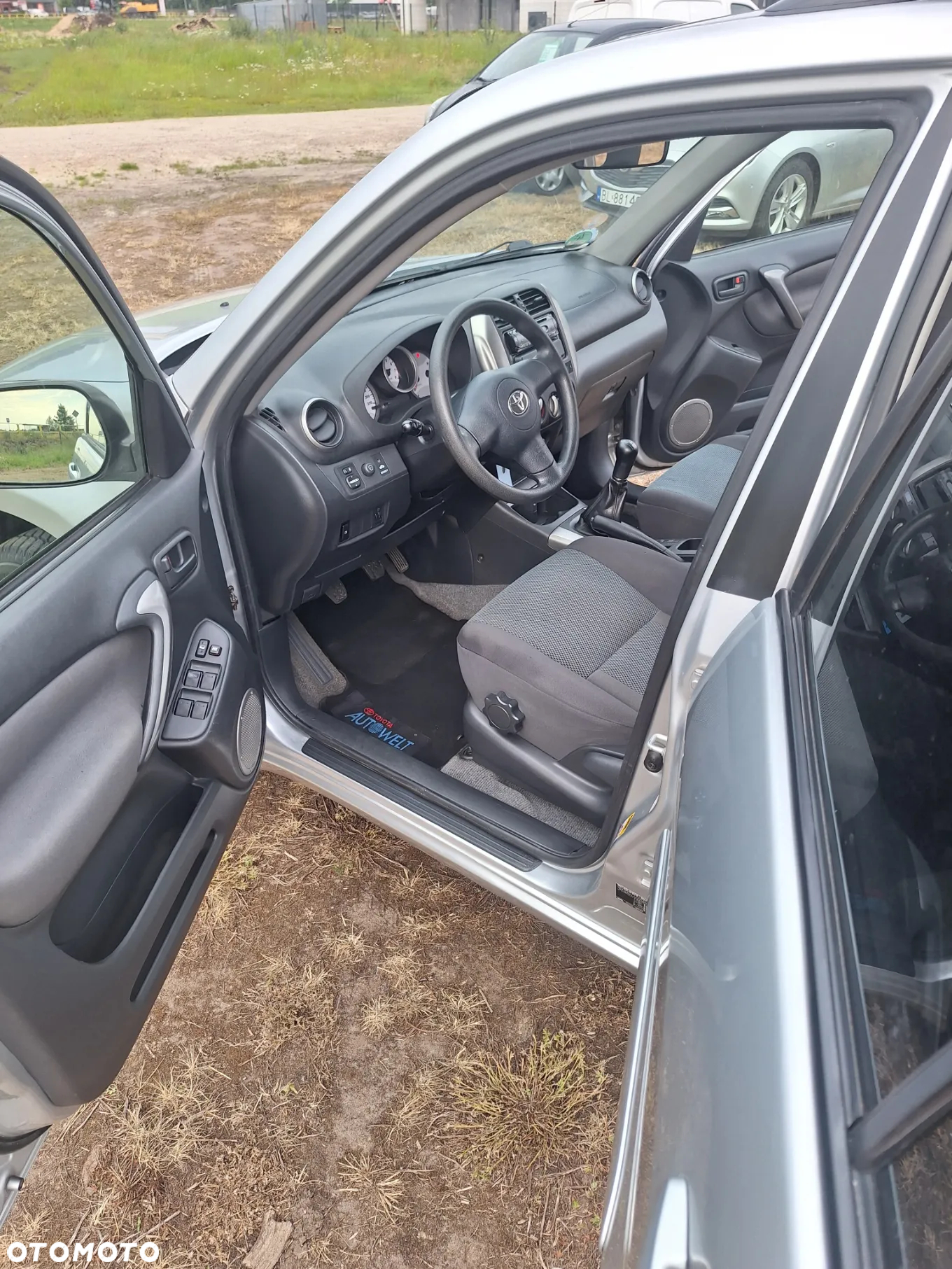 Toyota RAV4 1.8 VVT-i Terra 2WD - 35