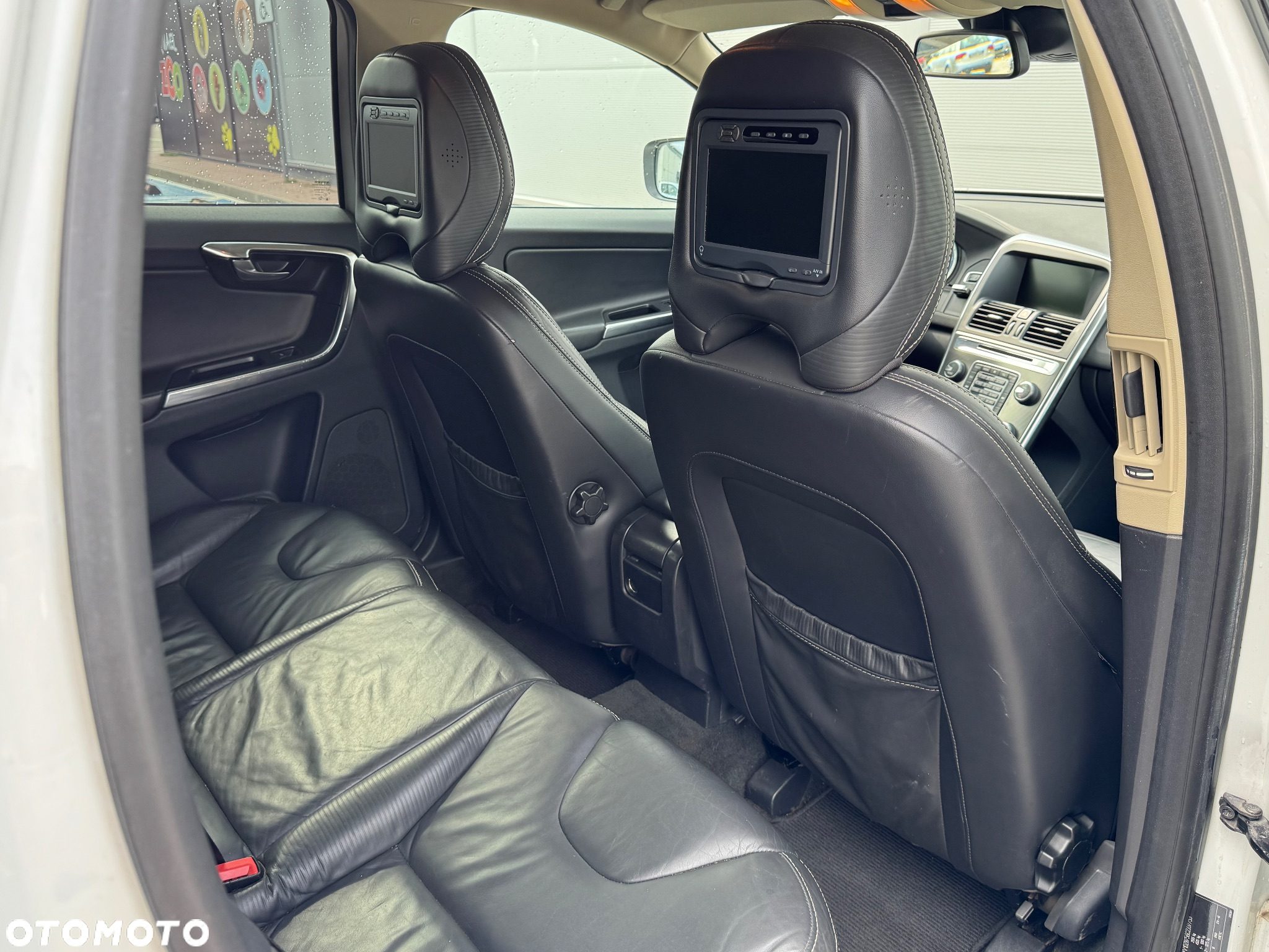 Volvo XC 60 D4 AWD Geartronic RDesign - 8