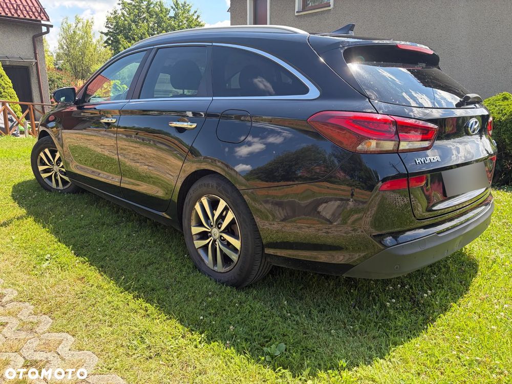 Hyundai i30 1.6 CRDi Premium - 5