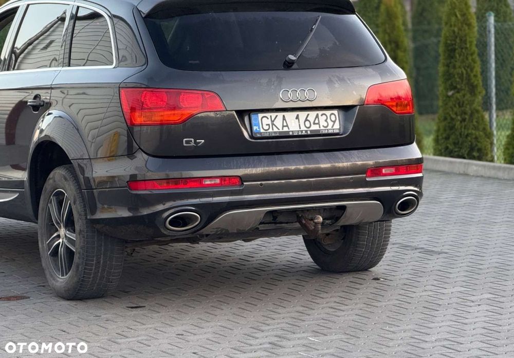 Audi Q7 - 7