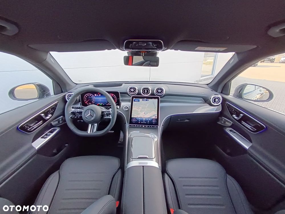 Mercedes-Benz GLC - 7
