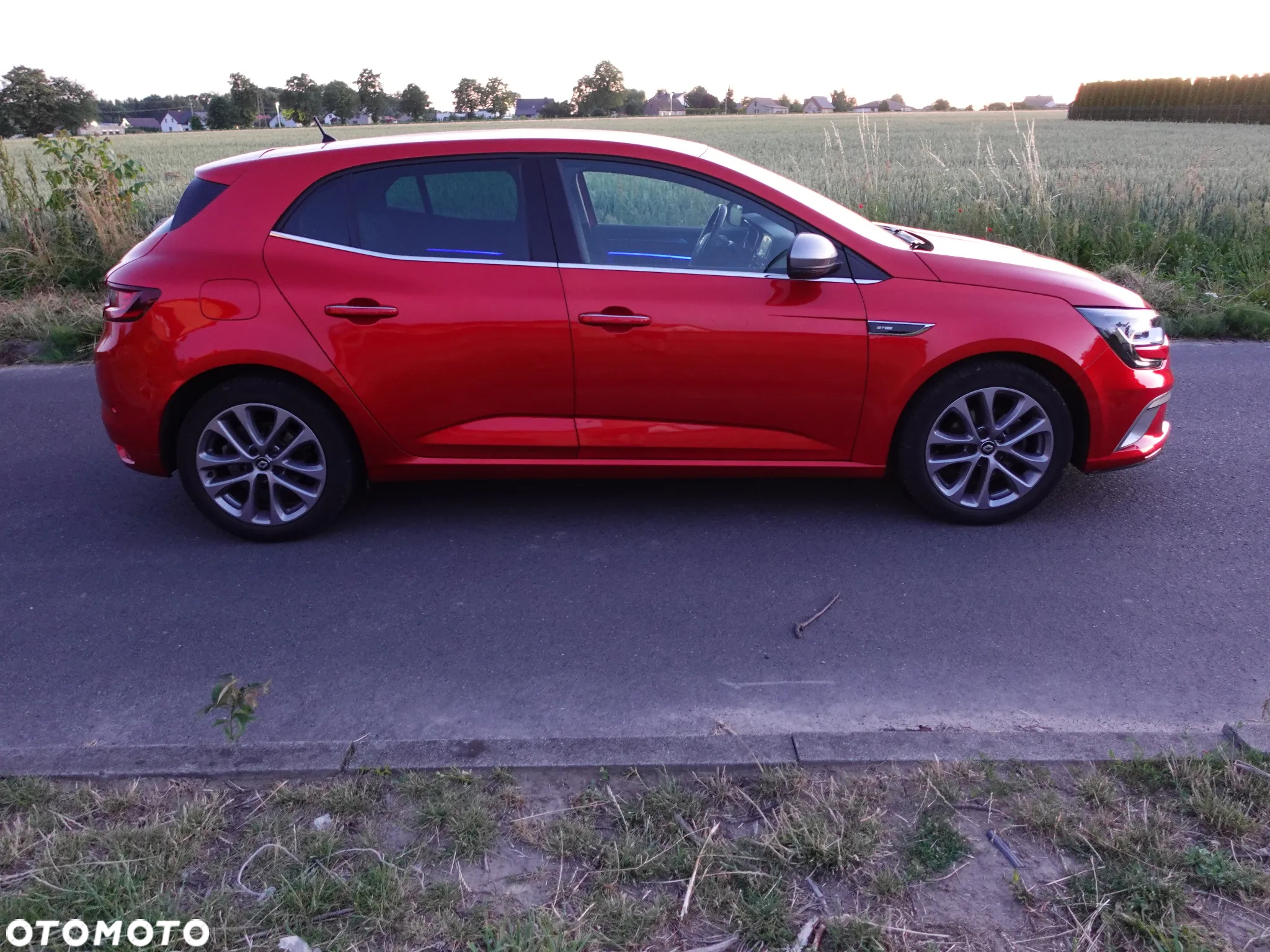 Renault Megane ENERGY TCe 130 GT LINE - 5