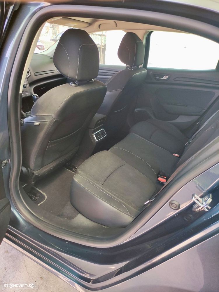Renault Mégane 1.5 Blue dCi Limited - 21