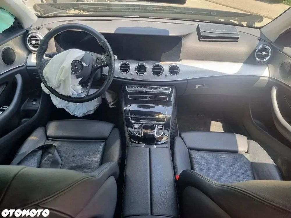 Mercedes-Benz Klasa E 220 d 9G-TRONIC Avantgarde - 6