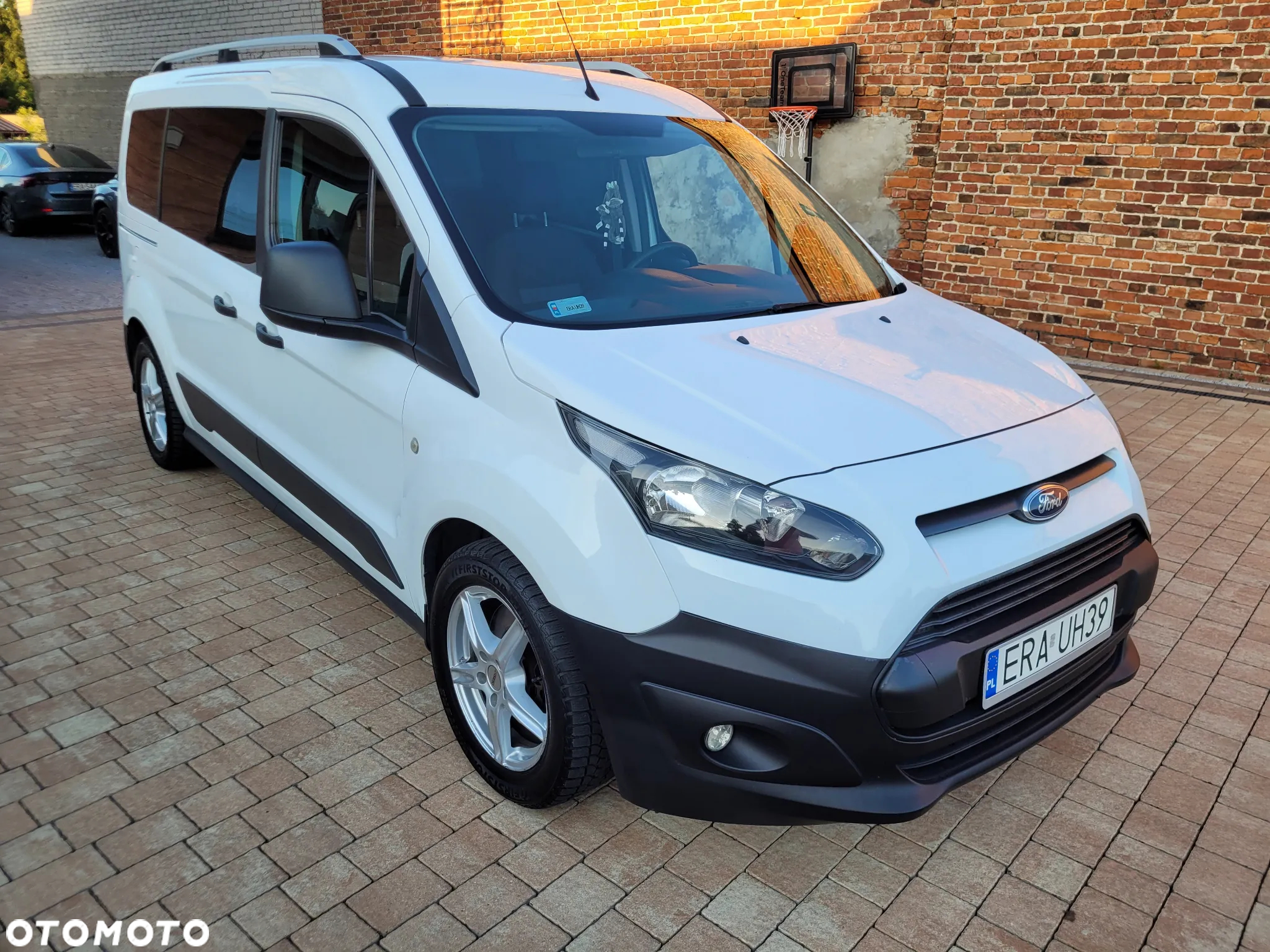 Ford Transit Connect - 4