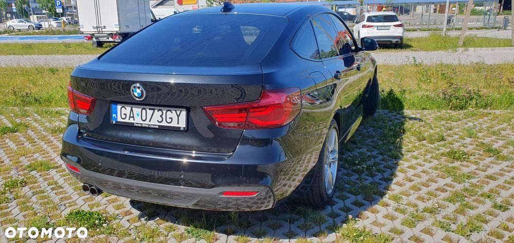 BMW Seria 3 320i xDrive - 2