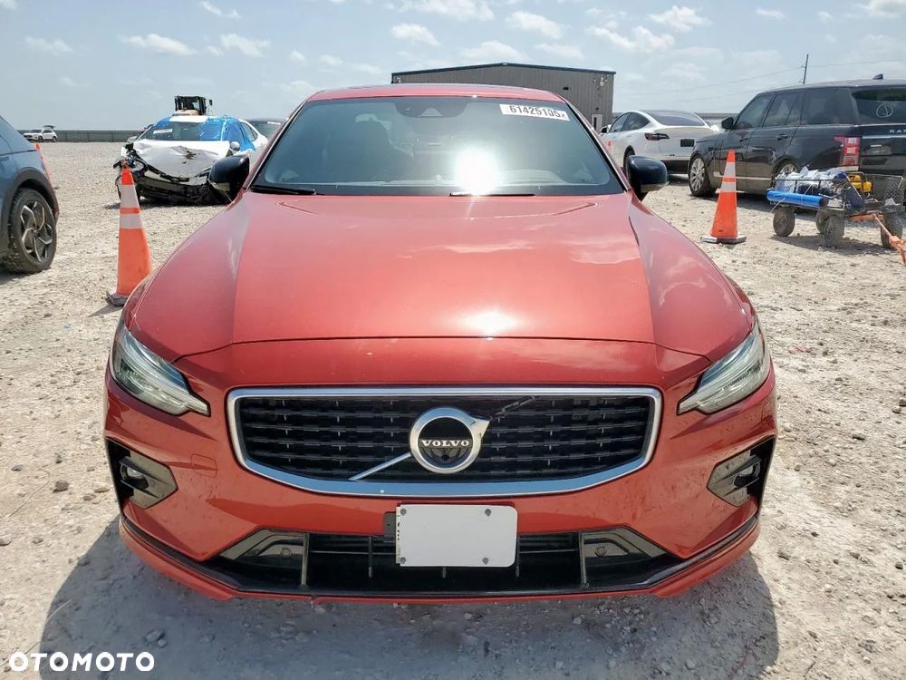 Volvo S60 T6 AWD R-Design - 8