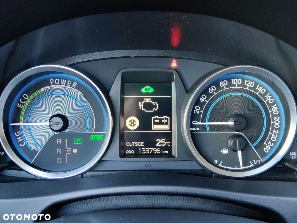 Toyota Auris Hybrid 135 Premium - 18