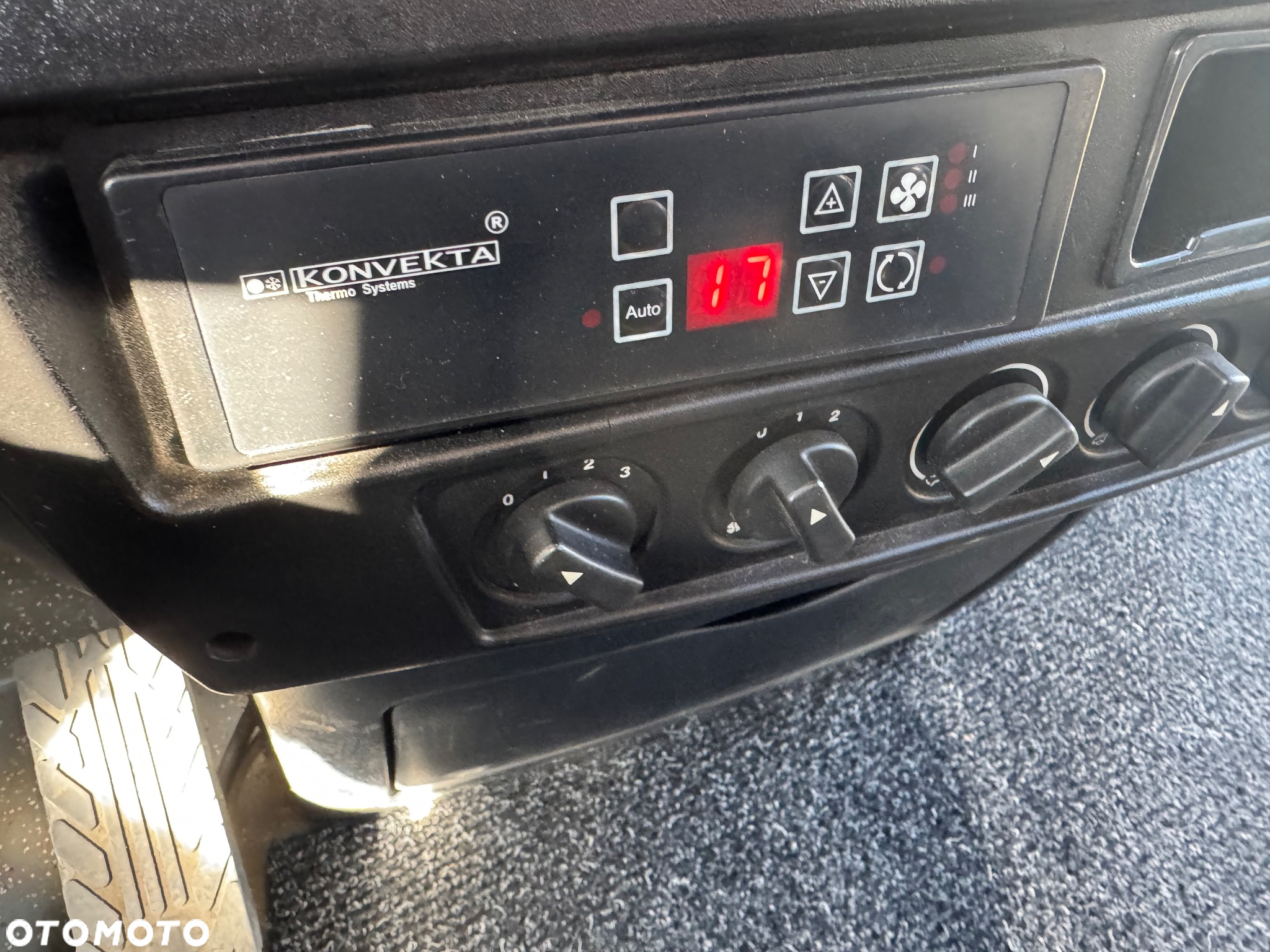 Inny Otokar Navigo 2013 r. Klima Webasto 34 Osobowy Euro 5 Winda - 28