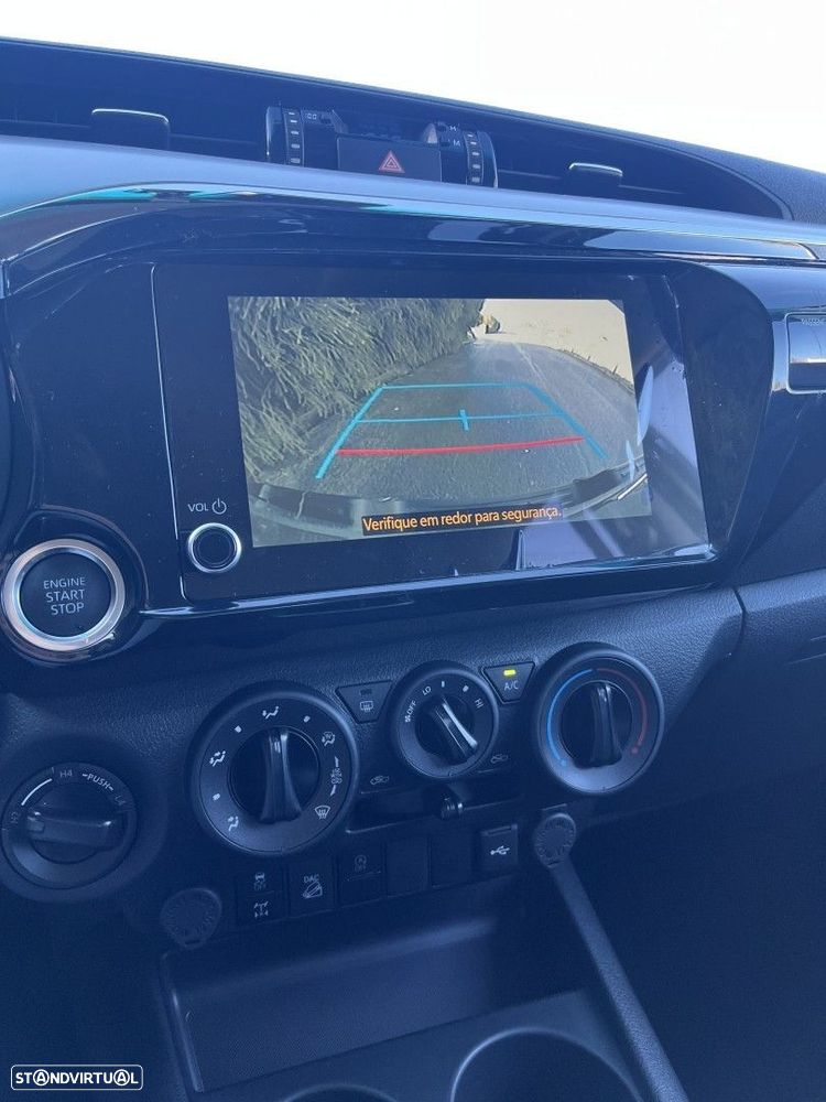 Toyota Hilux 2.4 D-4D 4WD CD CM Aut. - 18