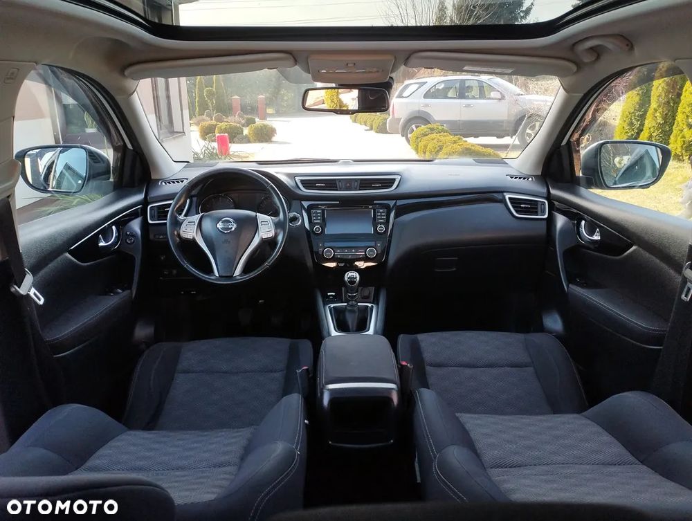 Nissan Qashqai 1.6 DIG-T N-Connecta - 7