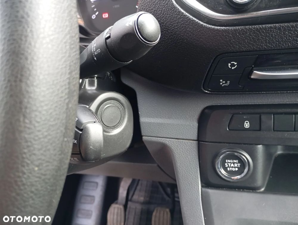 Opel vivaro - 13