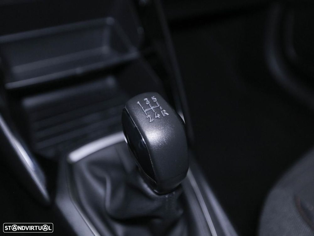 Peugeot 208 1.2 PureTech Active - 20
