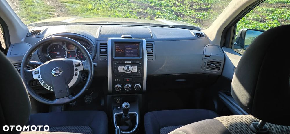 Nissan X-Trail - 8