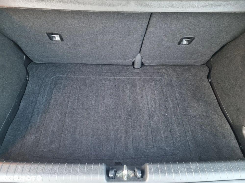 Hyundai i20 1.2 BlueDrive Comfort - 23