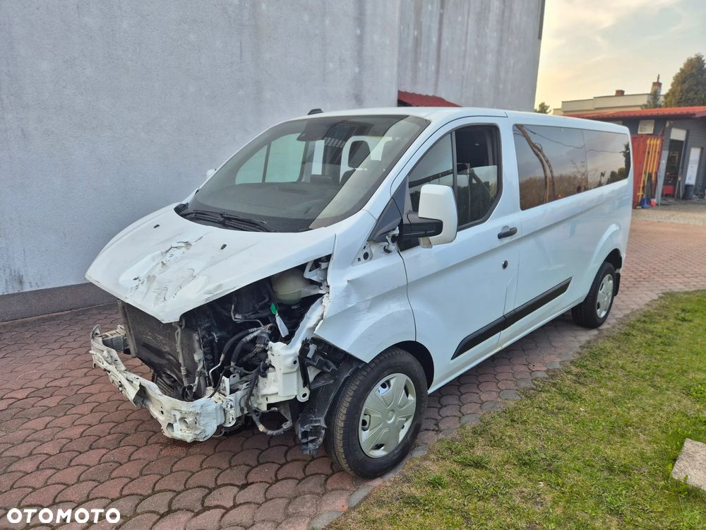 Ford Transit Custom 320 L2H1 Limited (bryg.) - 1