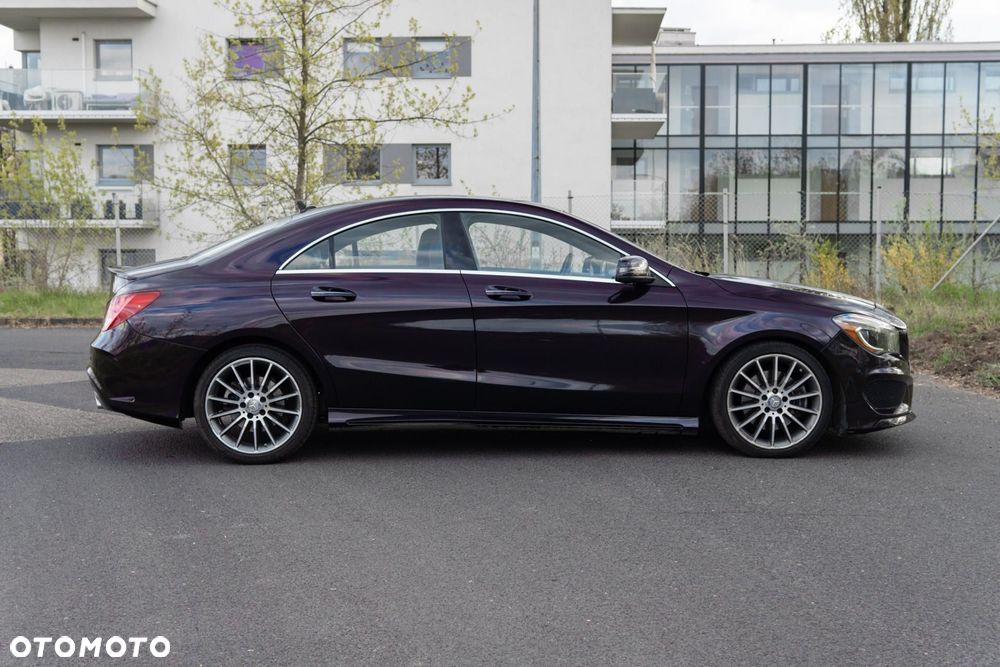 Mercedes-Benz CLA 250 7G-DCT AMG Line - 9