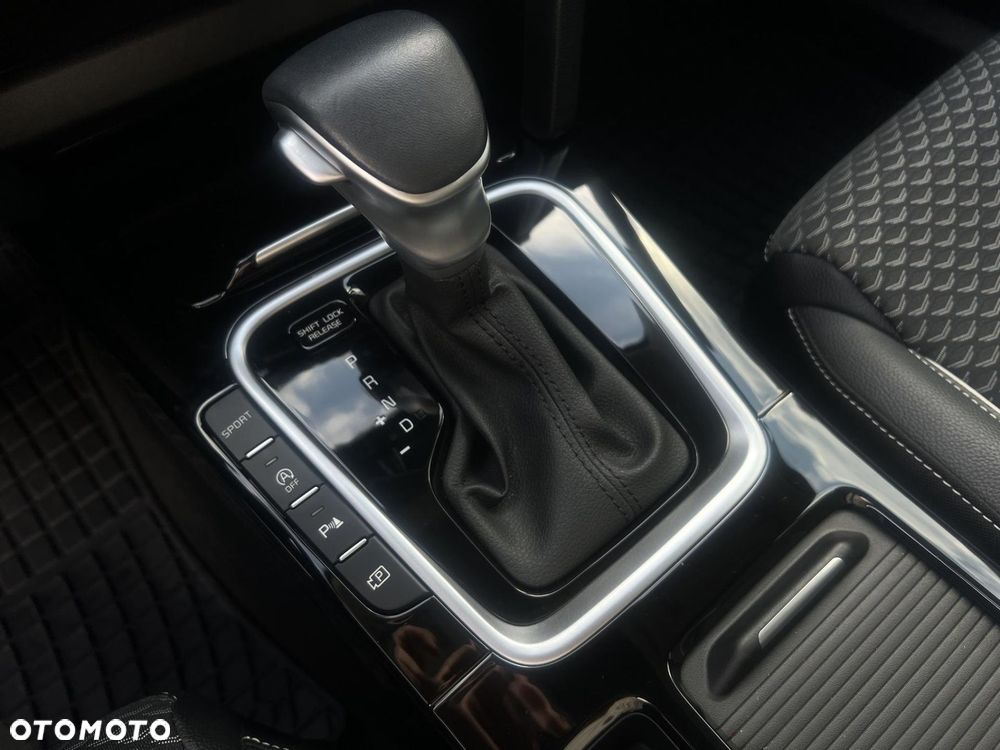 Kia Ceed 1.5 T-GDI Tribute DCT - 16