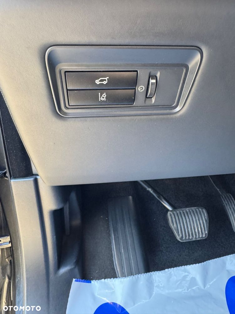 Land Rover Range Rover 4.4SD V8 LWB Vogue EU6 - 16