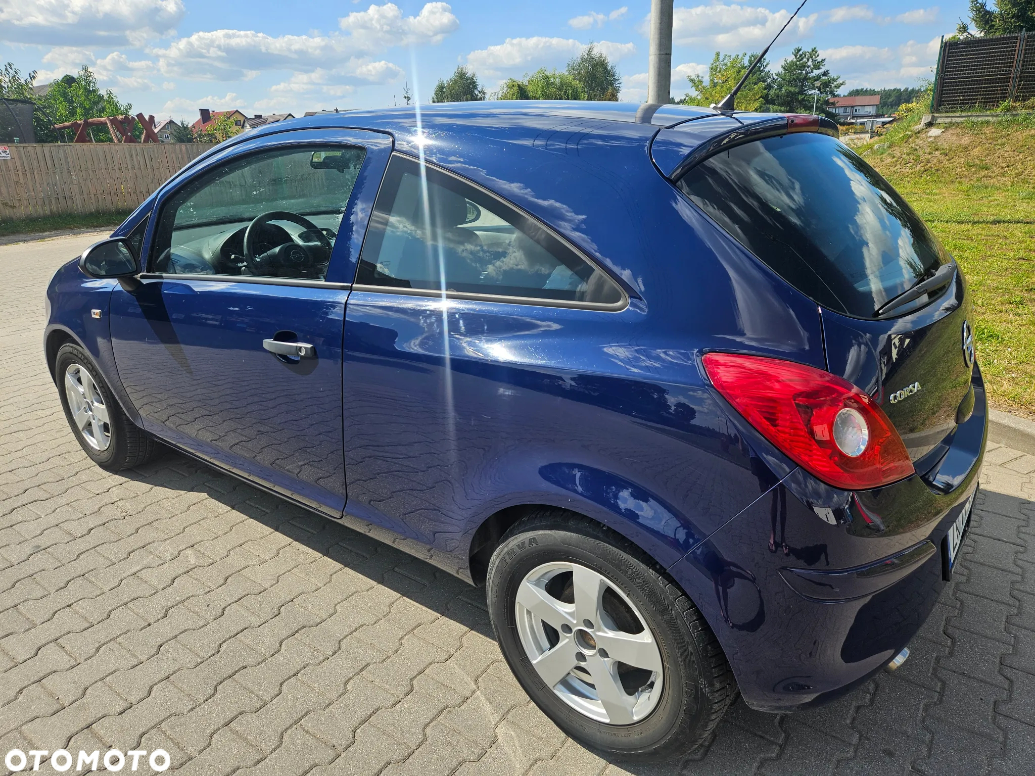 Opel Corsa 1.2 16V Color Edition - 3