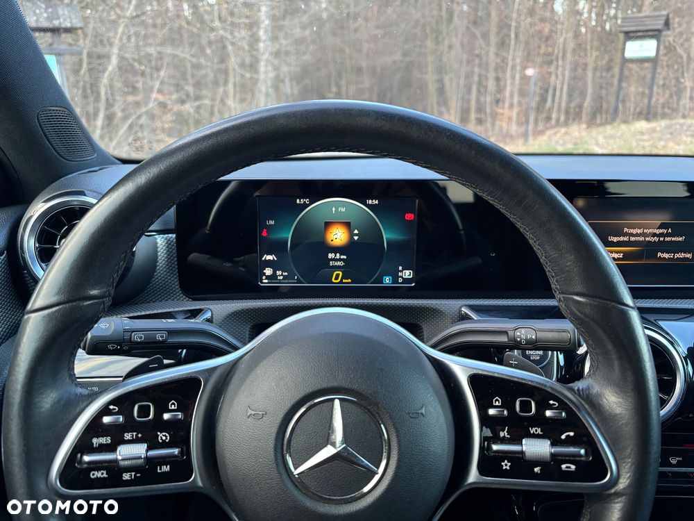 Mercedes-Benz Klasa A 180 7G-DCT Progressive - 17