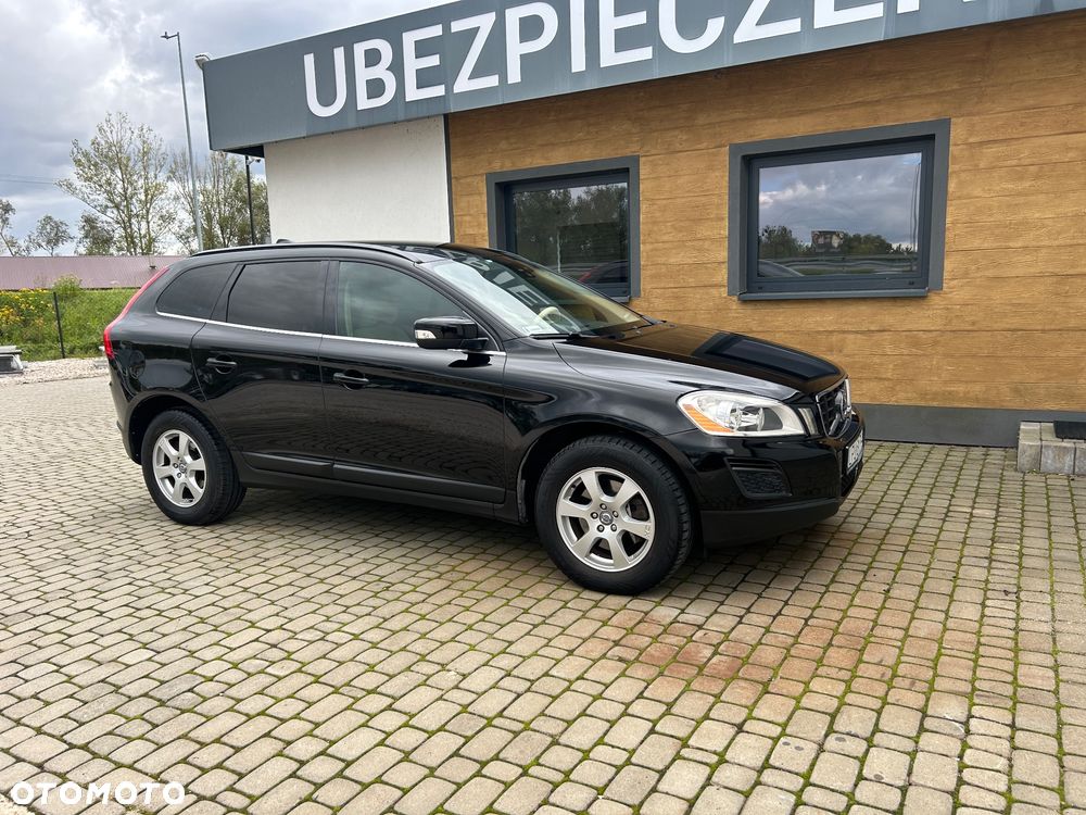 Volvo XC 60 D3 Momentum - 27
