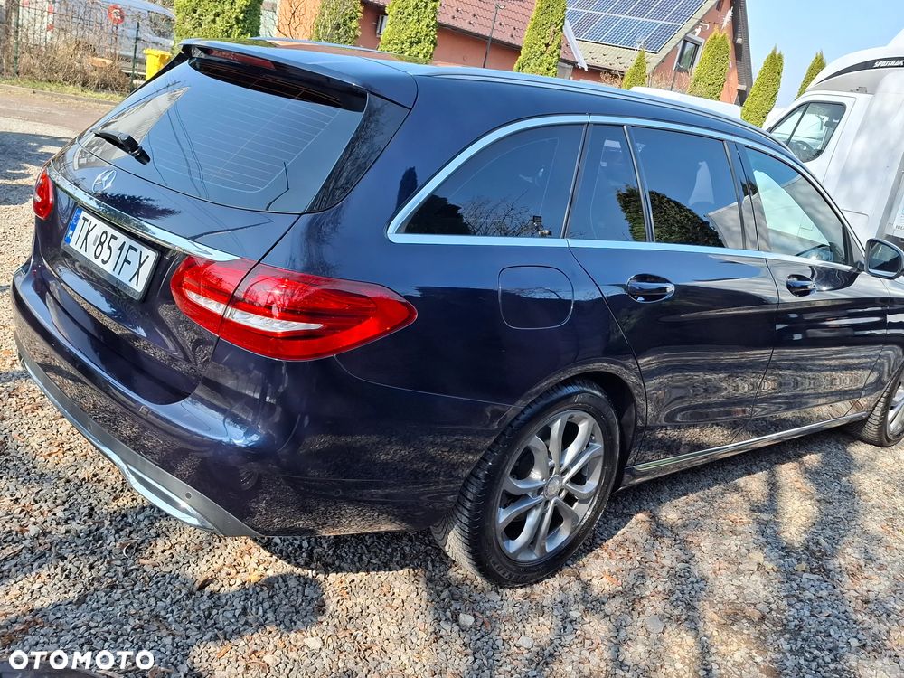 Mercedes-Benz Klasa C 180 (BlueEFFICIENCY) Avantgarde - 6