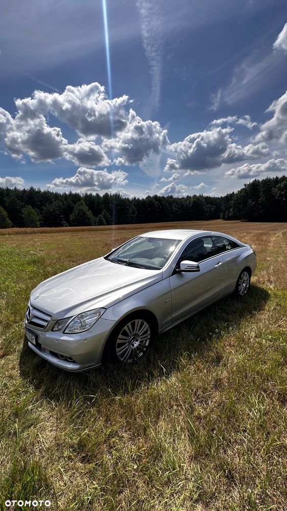 Mercedes-Benz Klasa E - 16