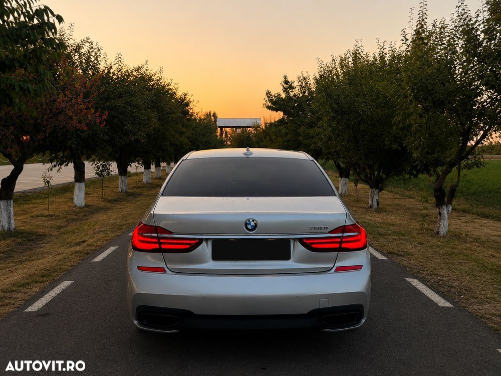 BMW Seria 7 750i xDrive Edition Exclusive - 2