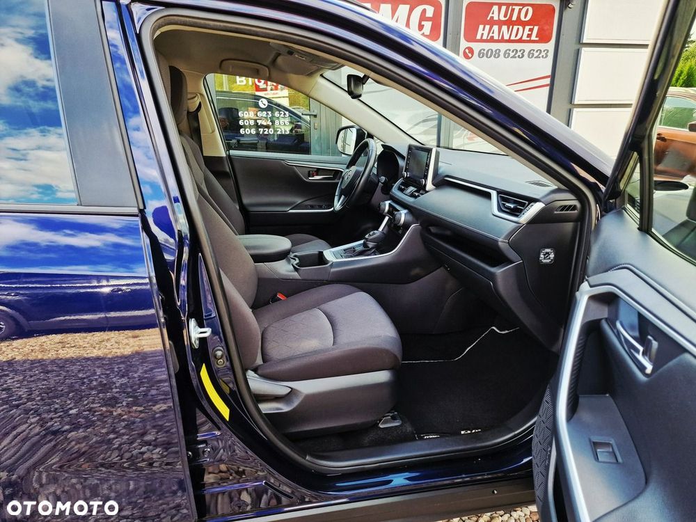 Toyota RAV4 - 31