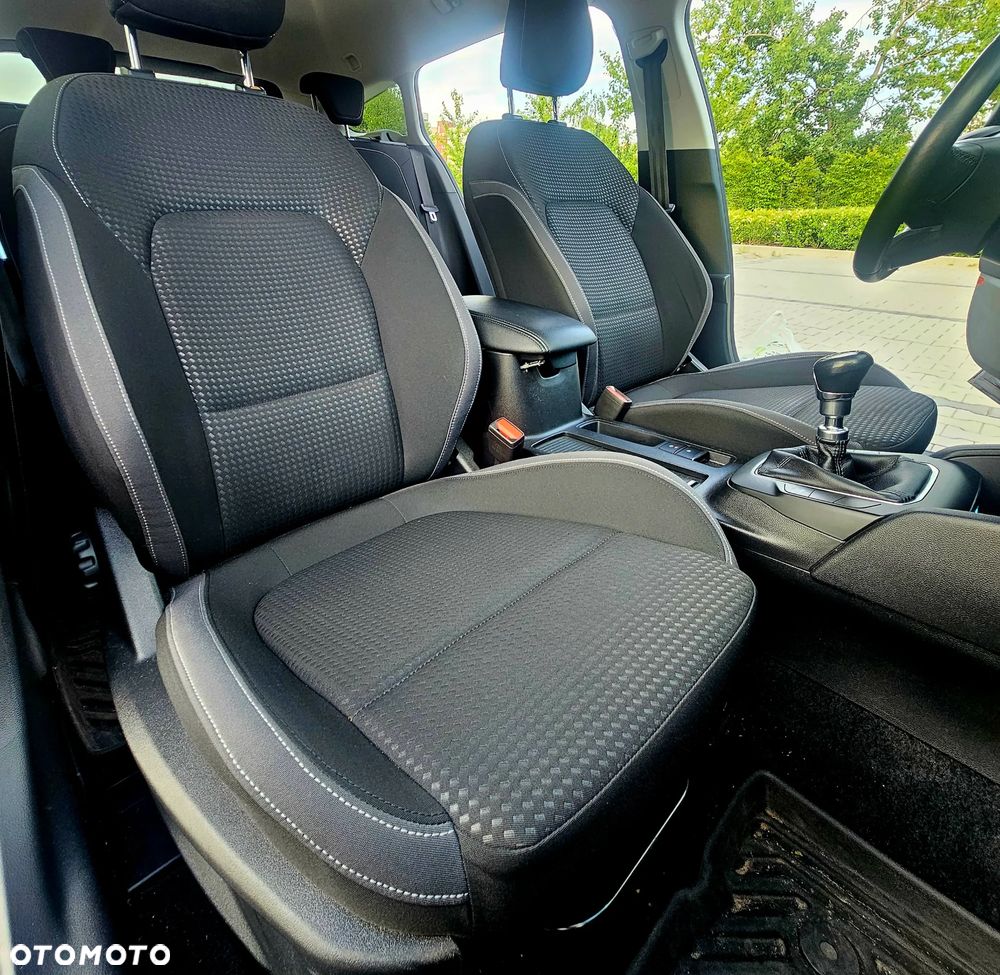 Ford Focus 1.5 EcoBlue SCR Titanium - 16