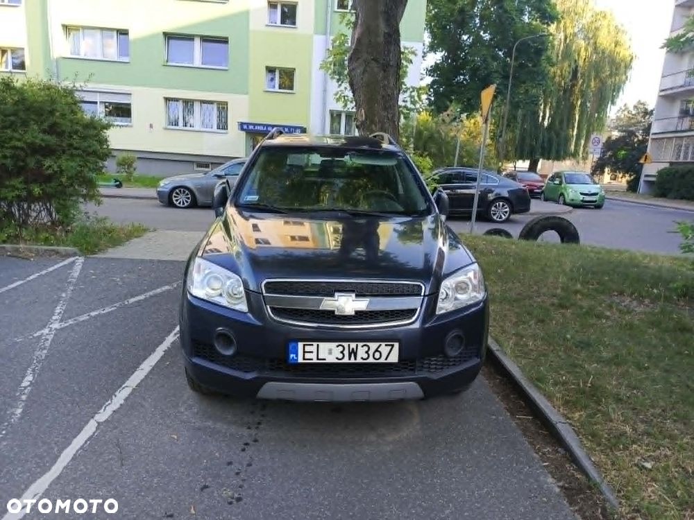 Chevrolet Captiva 2.4 LS - 3