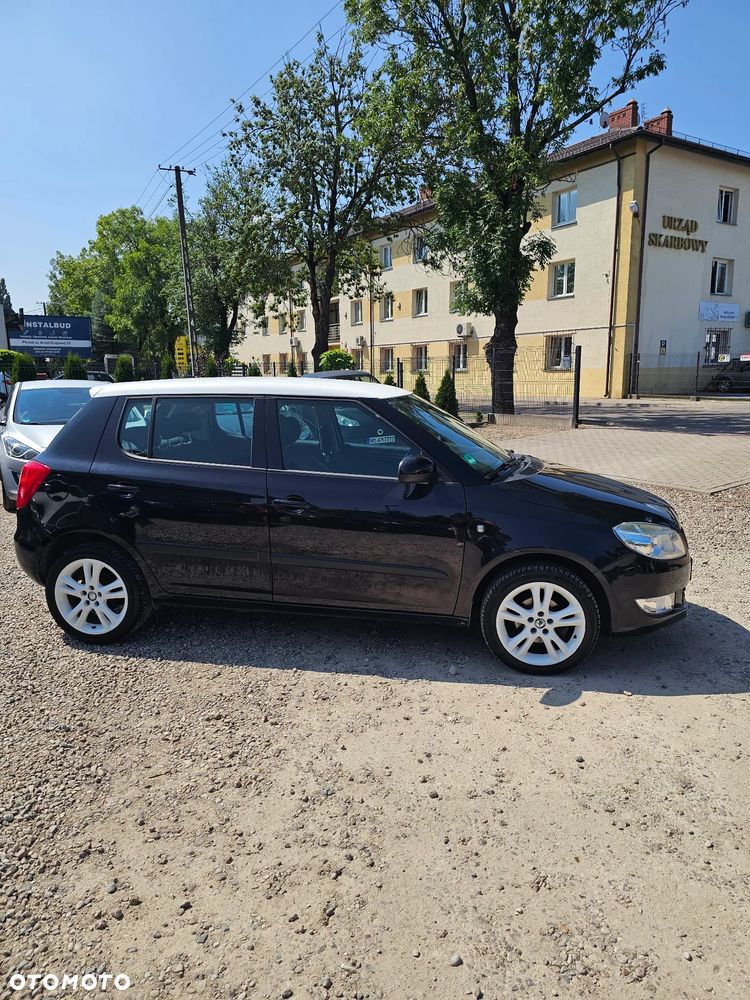 Skoda Fabia 1.2 HTP Cool Colour Edition - 19