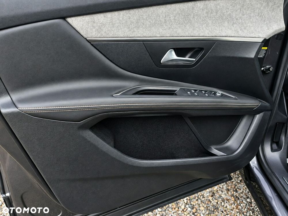 Peugeot 3008 1.6 PureTech Hybrid4 PHEV GT Pack S&S EAT8 - 27