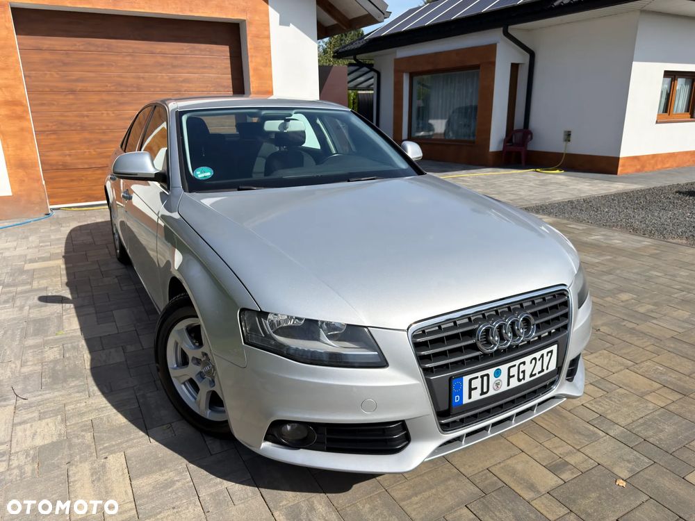 Audi A4 Limousine 1.8 TFSI Attraction - 2
