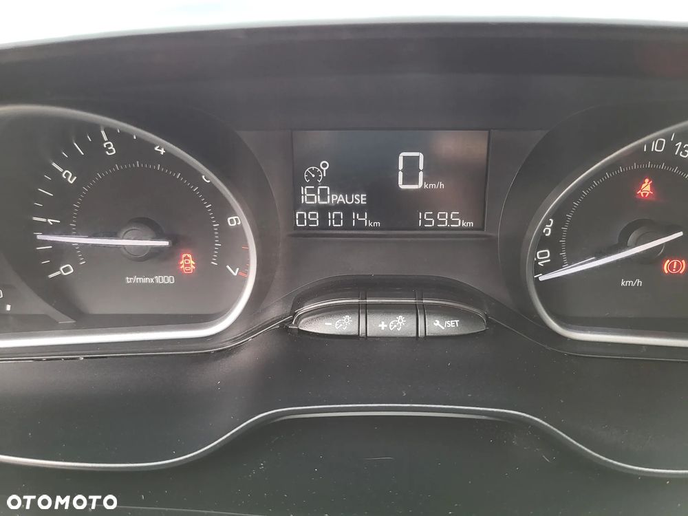 Peugeot 208 68 VTI Active - 27
