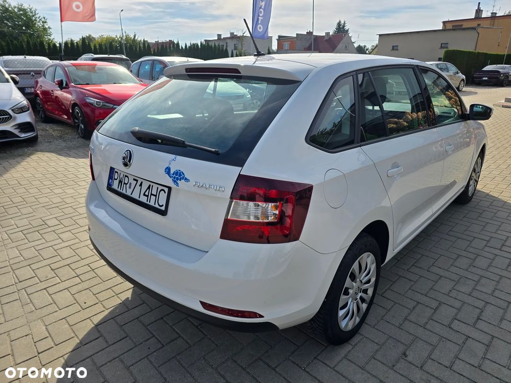 Skoda RAPID - 4