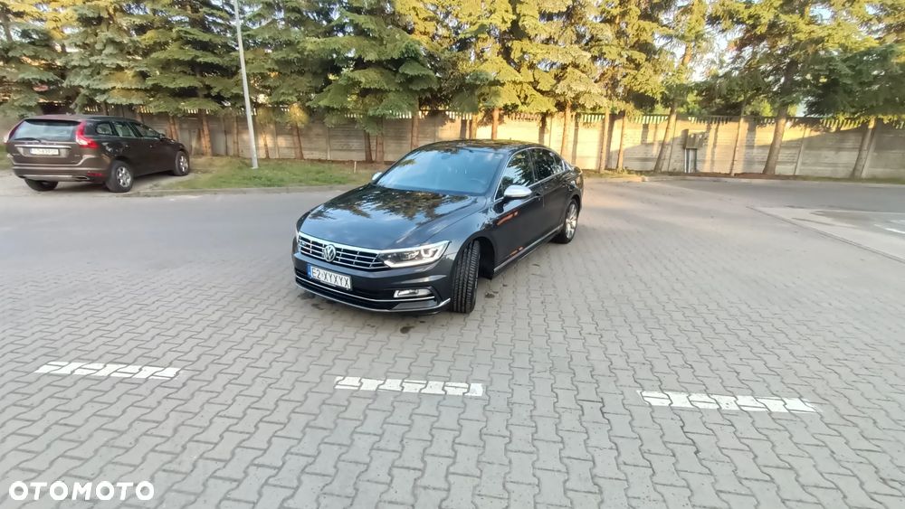 Volkswagen Passat 2.0 TDI BMT Highline - 12