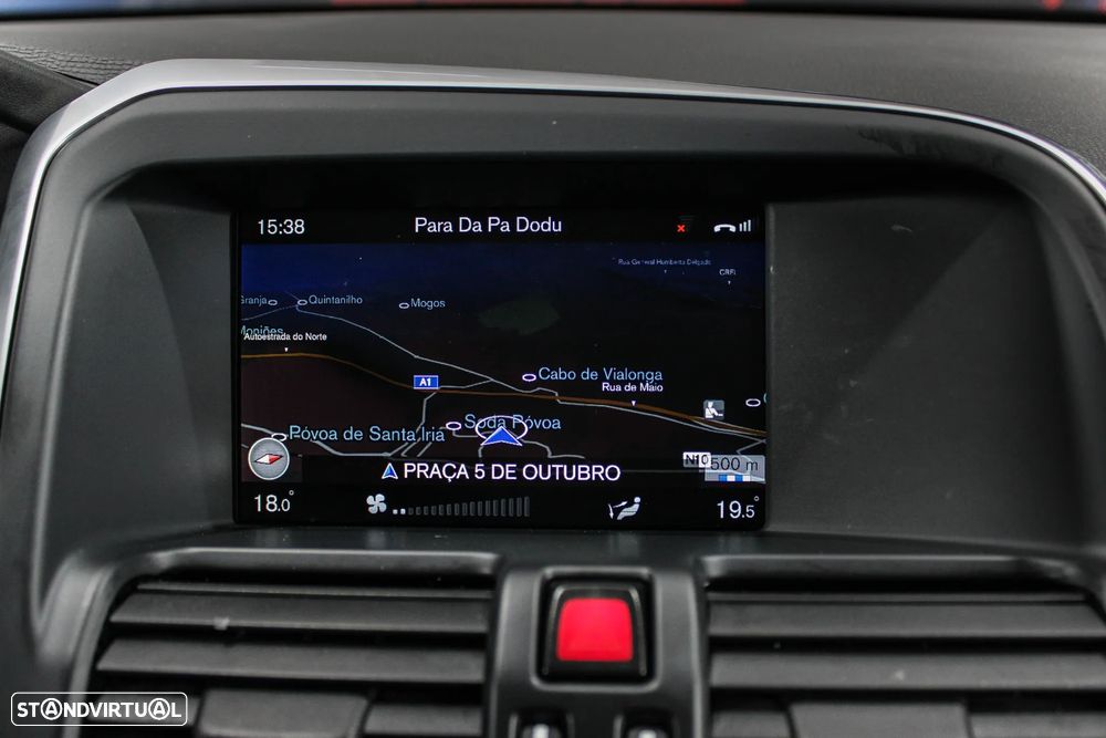 Volvo XC 60 2.0 D4 R-Design Geartronic - 42