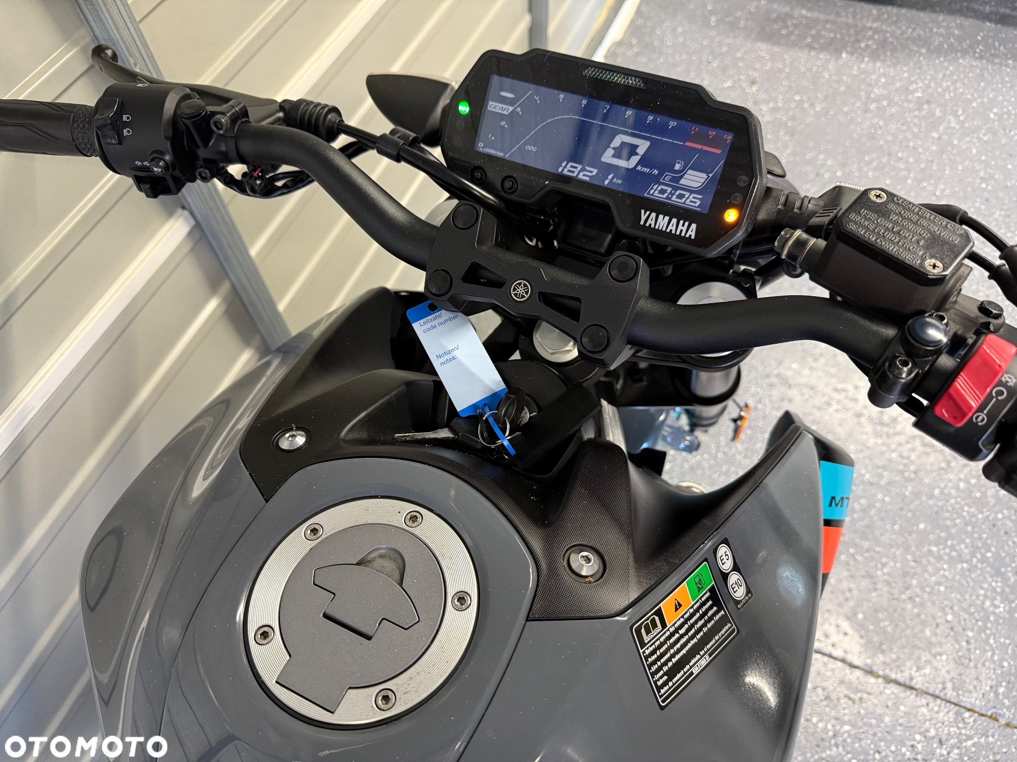 Yamaha MT - 6