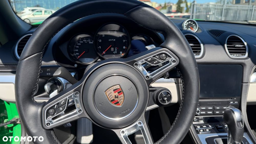 Porsche Boxster - 32