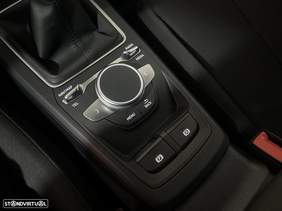 Audi Q2 30 TFSI Advanced - 18