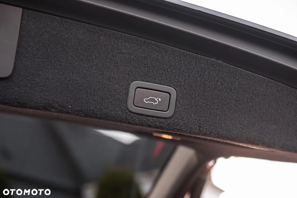 Volvo XC 60 D3 Drive-E Kinetic - 30