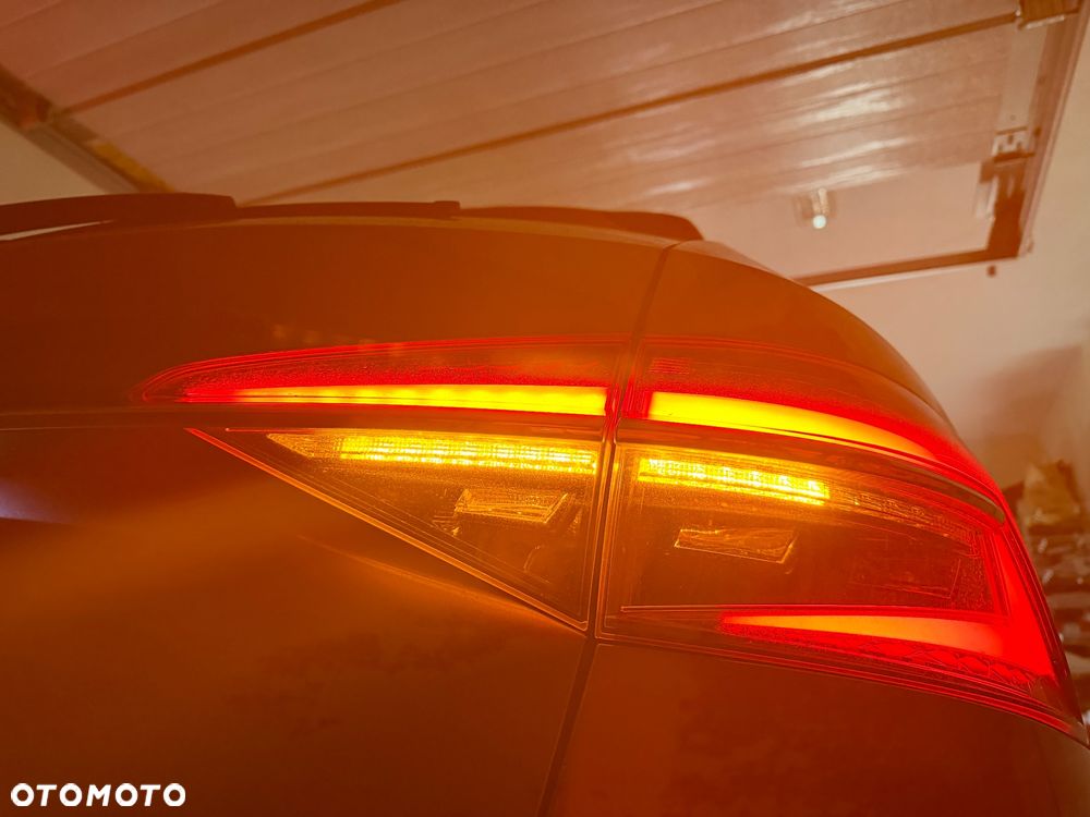 Skoda Superb 2.0 TDI Style DSG7 - 31